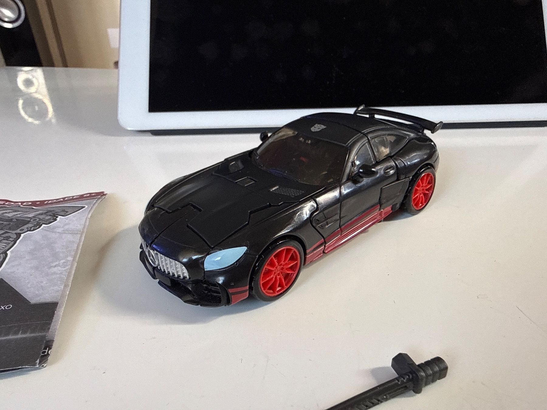 Hasbro Statuette: Transformers - Autobot Drift Mercedes Hasbro – Usato da Allschwil venduto da meeresperle 1