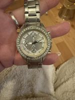 Elegante Fossil Damenuhr mit Strass - Zeitlos schön!