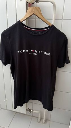Tommy Hilfiger T-Shirt L