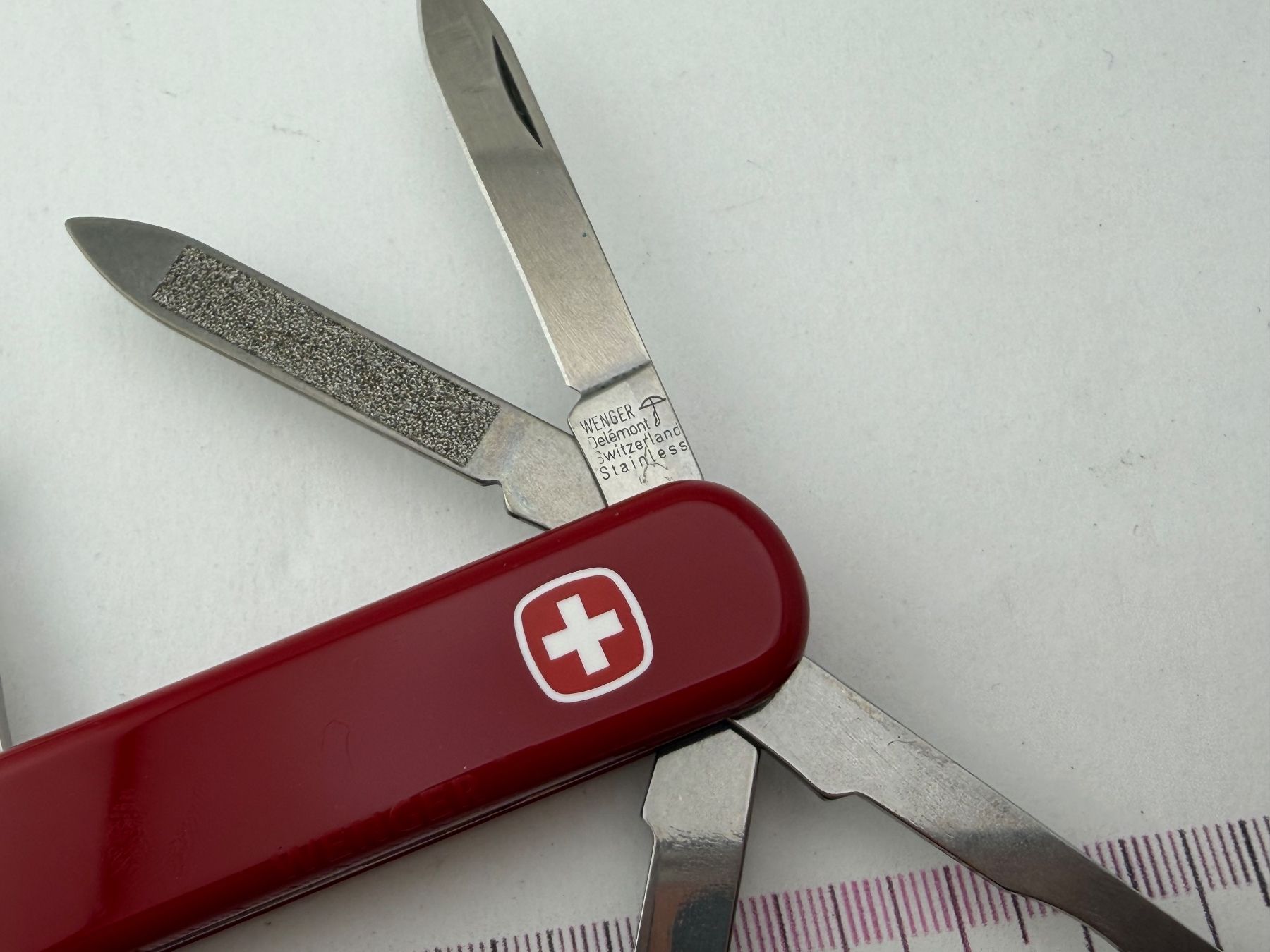 Wenger Coltelli tascabile: WENGER Sachmesser mit kleine Lampe – Usato da Biel/Bienne venduto da MrP_WatchesBiel 2