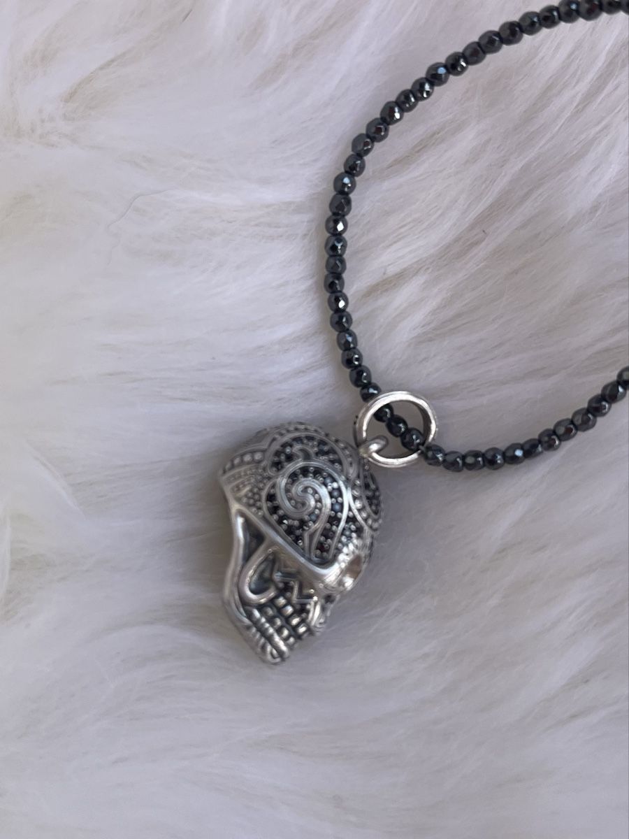 Thomas Sabo Sonstiger Schmuck: Tête de mort Thomas Sabo avec collier hématite – Gebraucht aus Ovronnaz von fra_n8h8 2