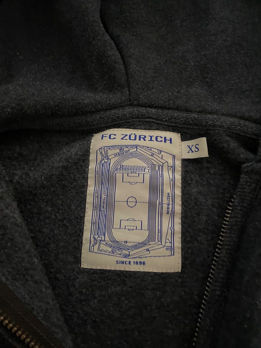 Jacken: FC Zürich Jäckli  – Gebraucht aus Opfikon von Luis144 4
