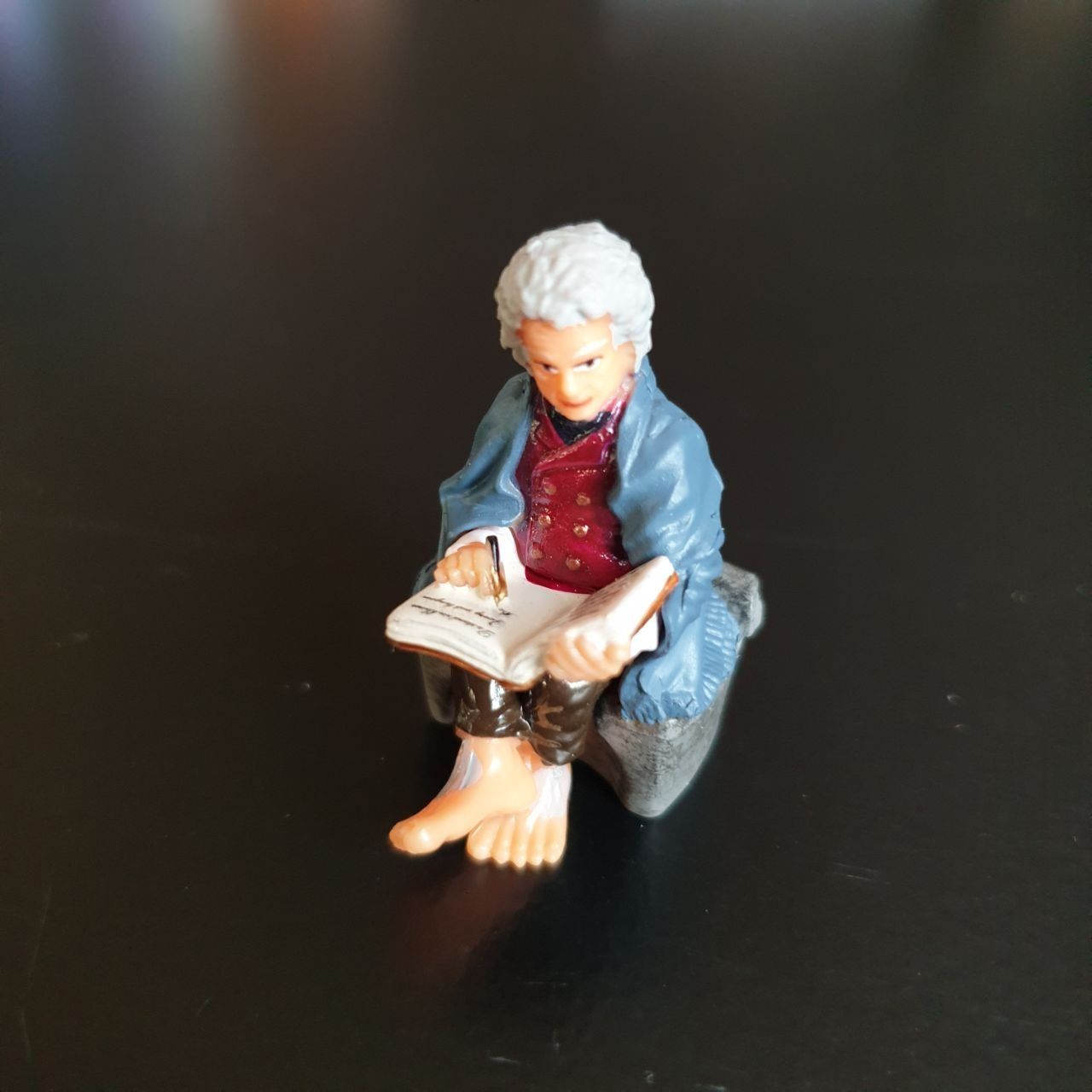 Figurines: Ü-Eier Figuren Der Herr der Ringe 2003 Bilbo – Neuf (Voir description) à Urnäsch par Nakamotix