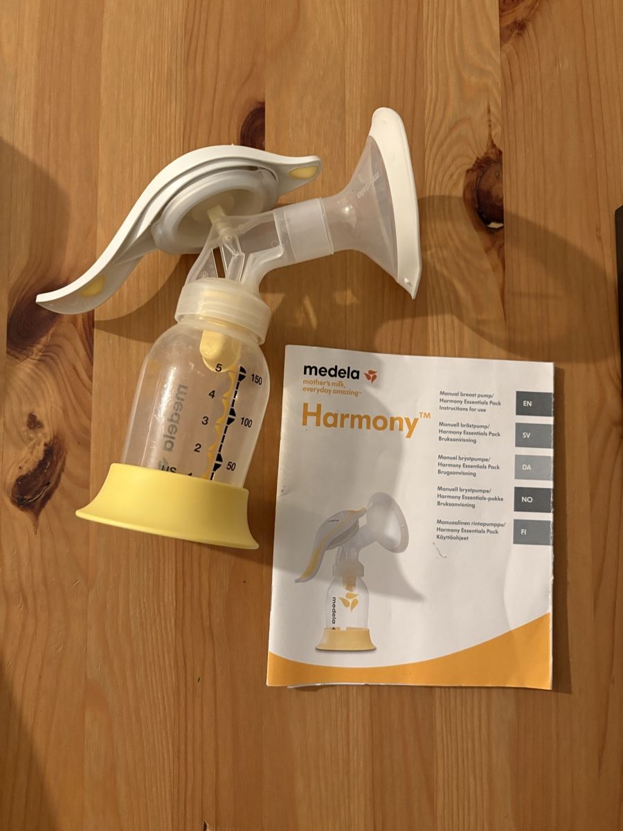 Medela Accessori per l’allattamento: Manual breast pump Medela – Usato da Regensdorf venduto da hal_79v6