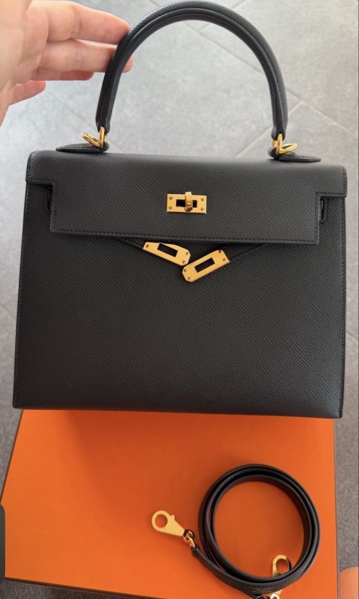 Hermès Borse da donna: HERMÈS Kelly 25 – Nuovo (secondo la descrizione) da Pfäffikon SZ venduto da happy.life 2