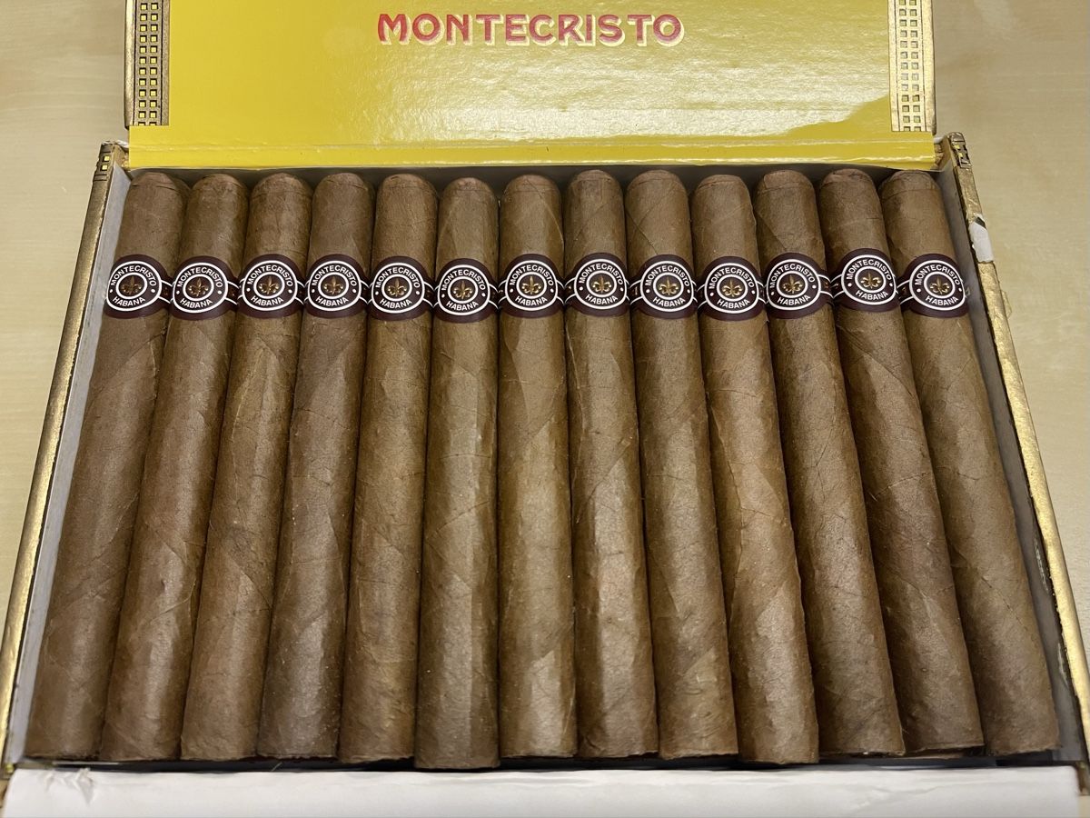 Montecristo Sigari: Montecristo No. 3 VINTAGE 2016 / Zigarren – Nuovo e nell'imballaggio originale da Itingen venduto da Habano1492