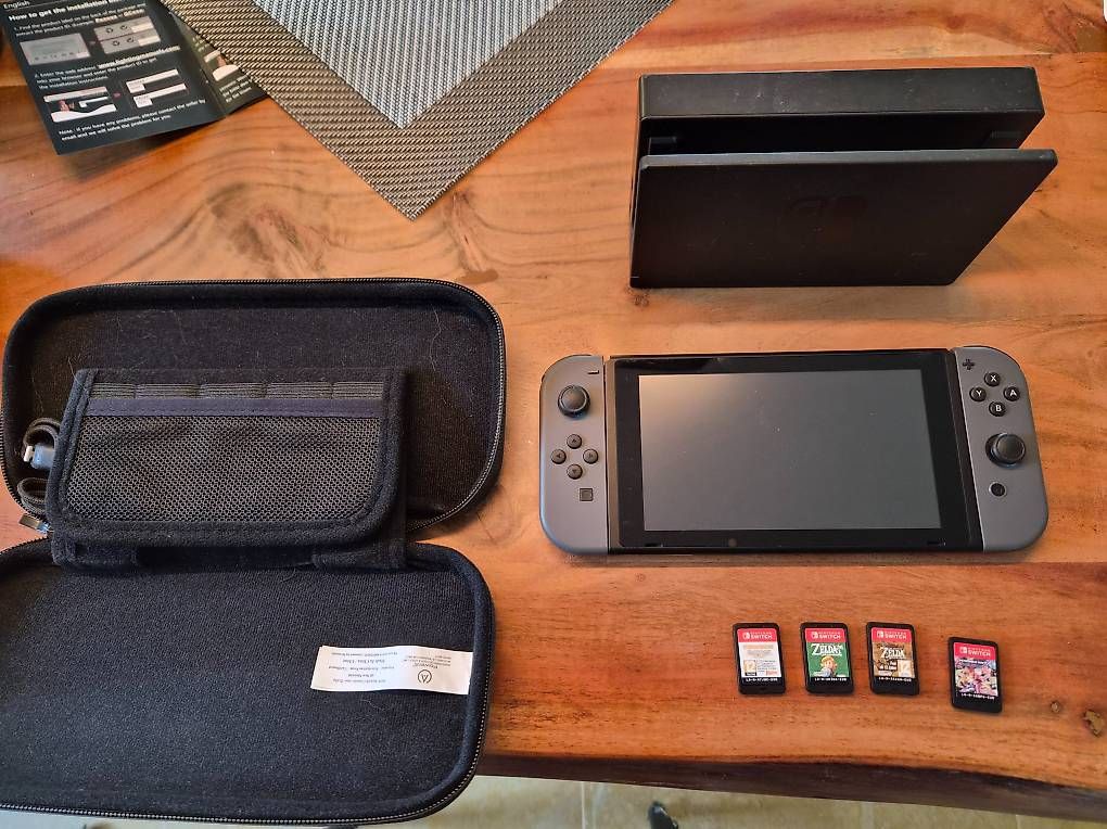 Nintendo Consoles: Switch 1 inkl. Zubehör – D'occasion à Niederscherli par raf_9c55