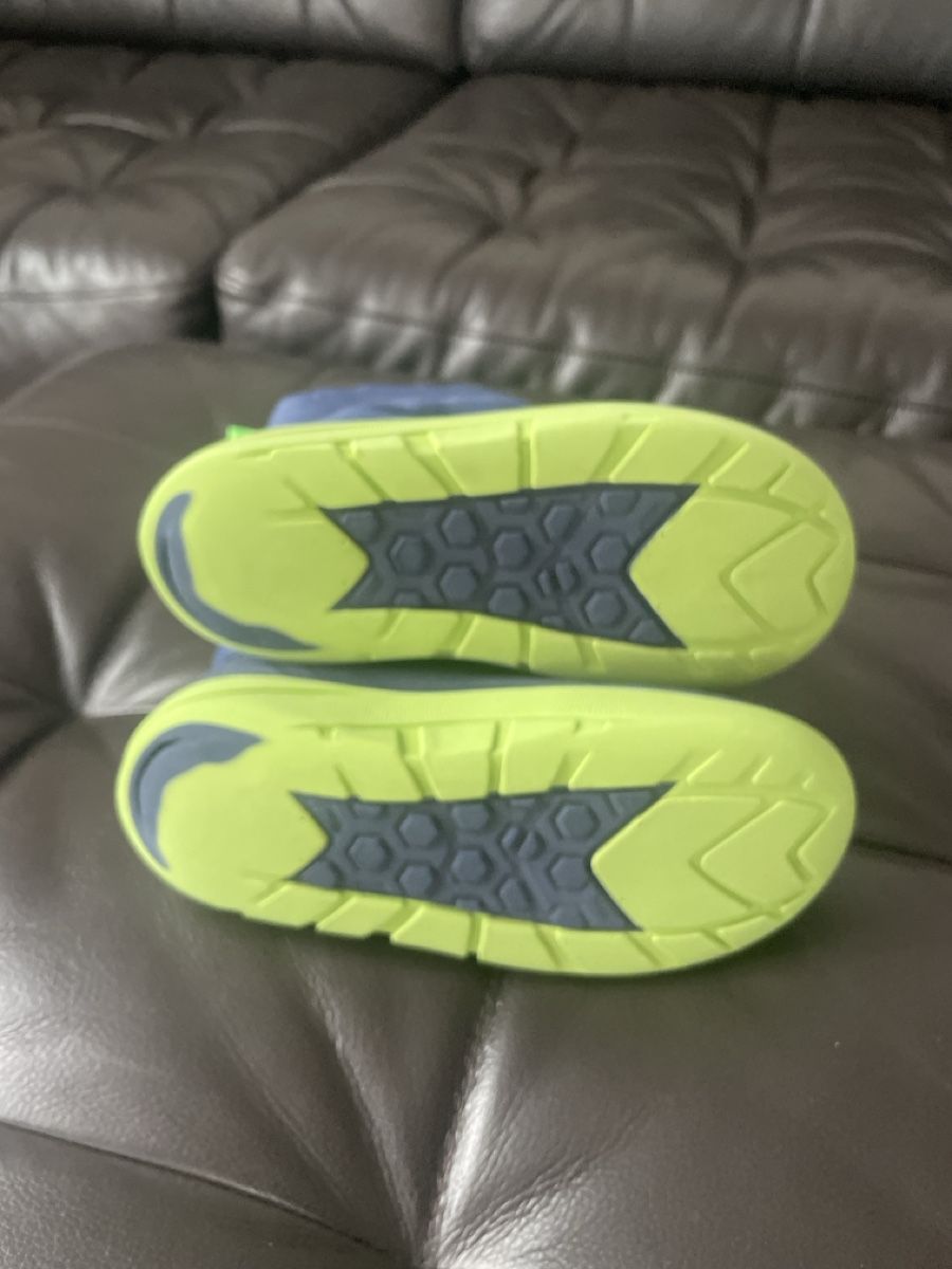 Scarpe per ragazzi: Winterstiefel, Gr. 31 – Usato da Oberburg venduto da jul_f7mj 3