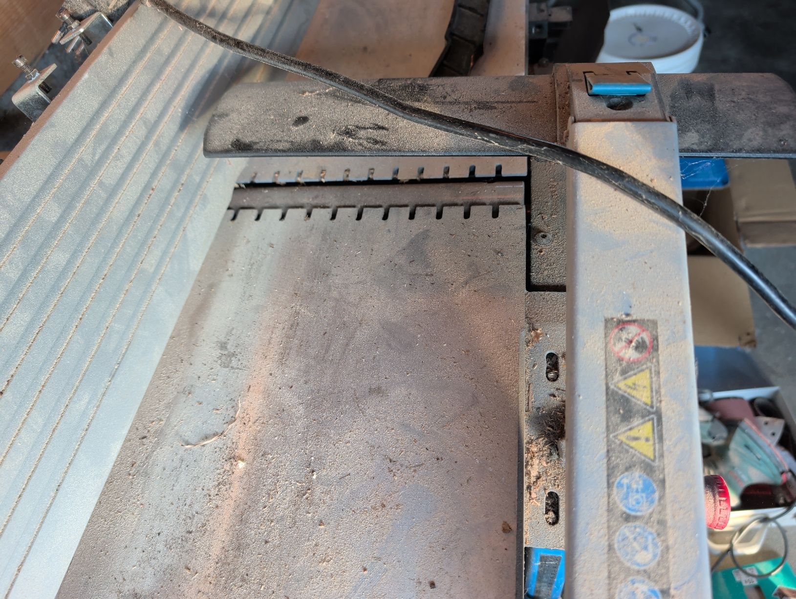 Toutes les machines: raboteuse 230v – D'occasion à St-Martin FR par maboss1980 1