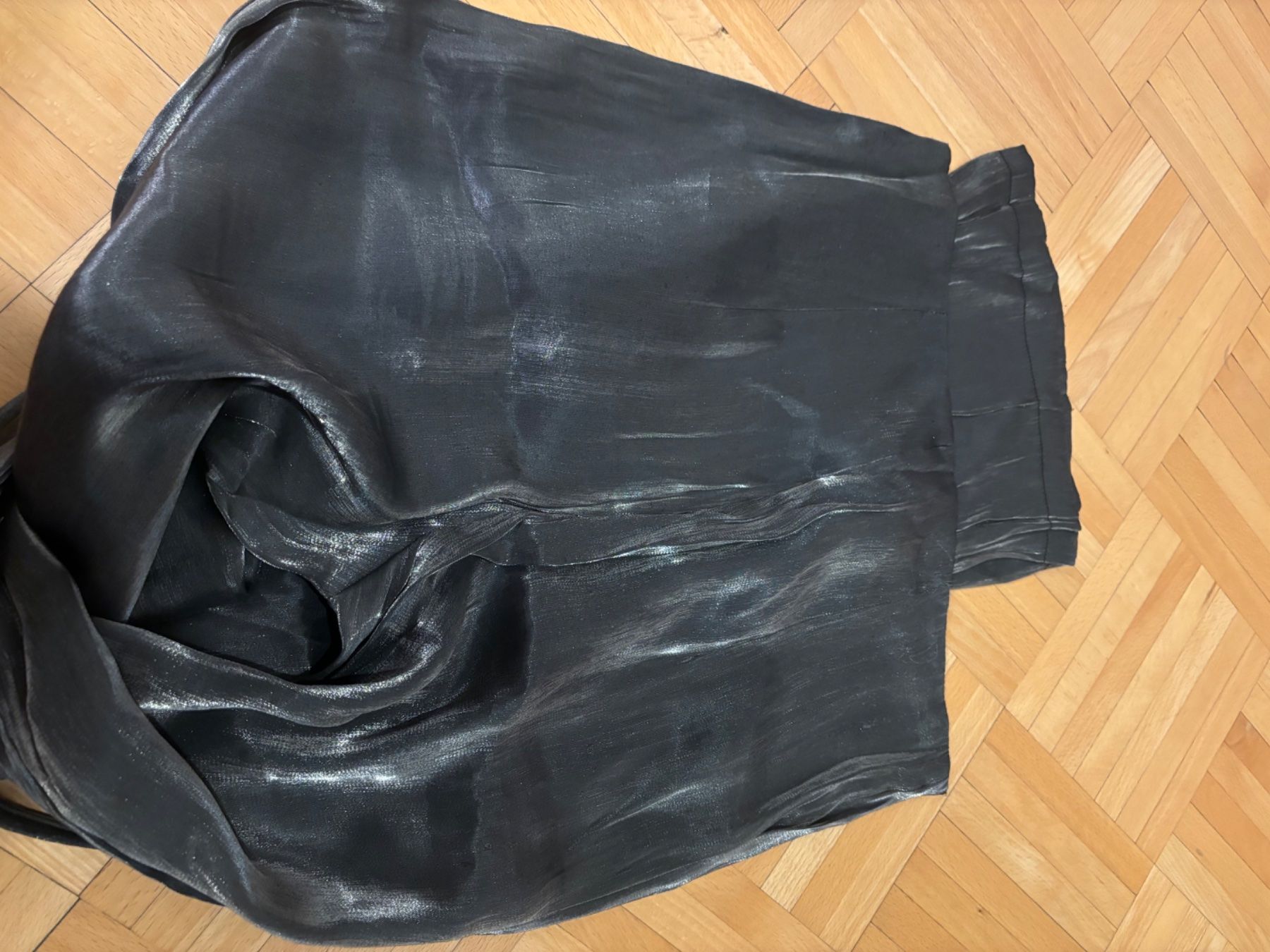 Pantaloni: Silver large trousers M – Nuovo e nell'imballaggio originale da Genève venduto da chl_zc89 2