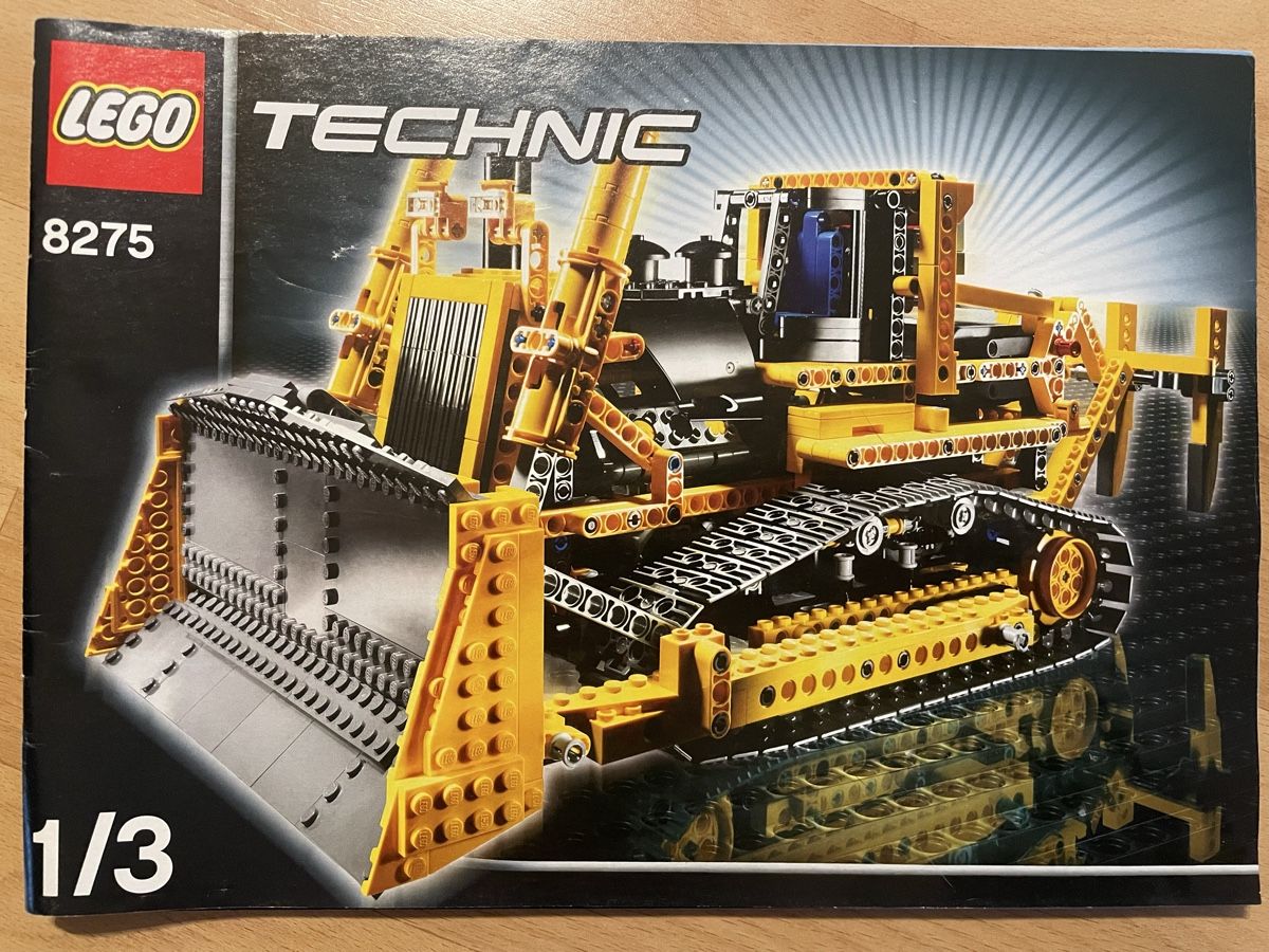 Lego Kit di costruzioni: Lego Technic 8275 Bulldozer – Usato da Rotkreuz venduto da rogi_m