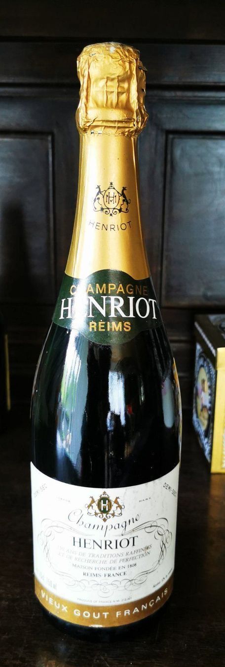 Bicchieri: Henriot Reims Champagne – Usato da Moutier venduto da Maria1704