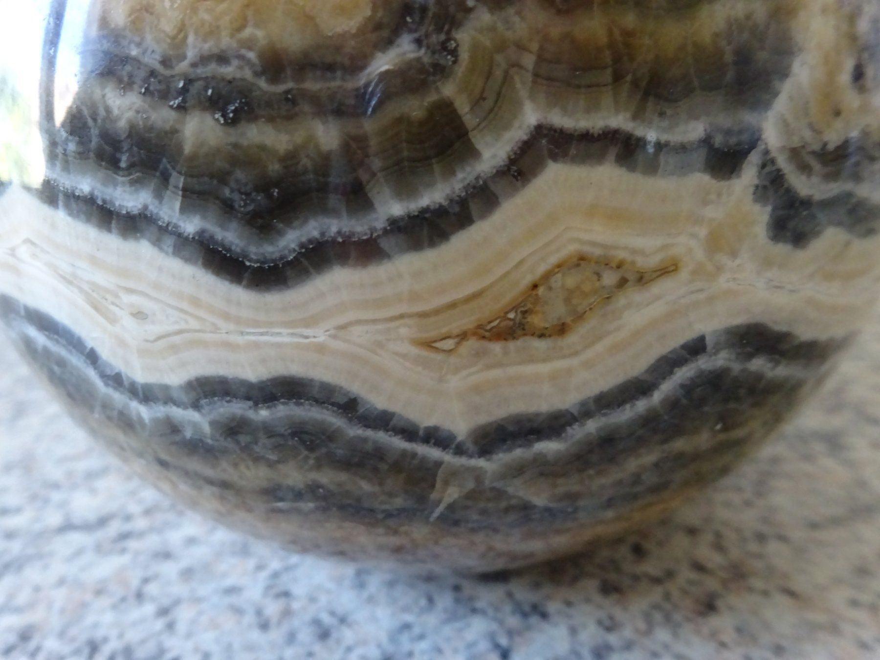 Mineralien & Heilsteine: Grosse Mineralien Steinkugel / 2500 Gramm – Gebraucht aus Esslingen von eintagammeer 1