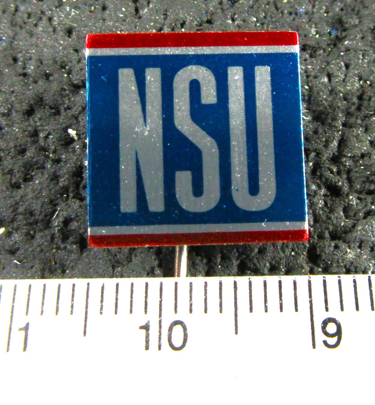 NSU Placchette & Badge: NSU AUTO LOGO OLDTIMER ANSTECKNADEL VINTAGE OLDI – Usato da Ettingen venduto da Hausi4711