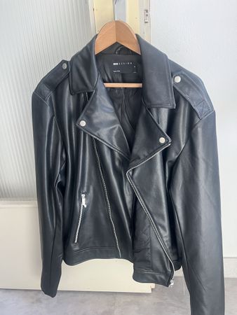 Kunstlederjacke ASOS DESIGN schwarz Grösse M