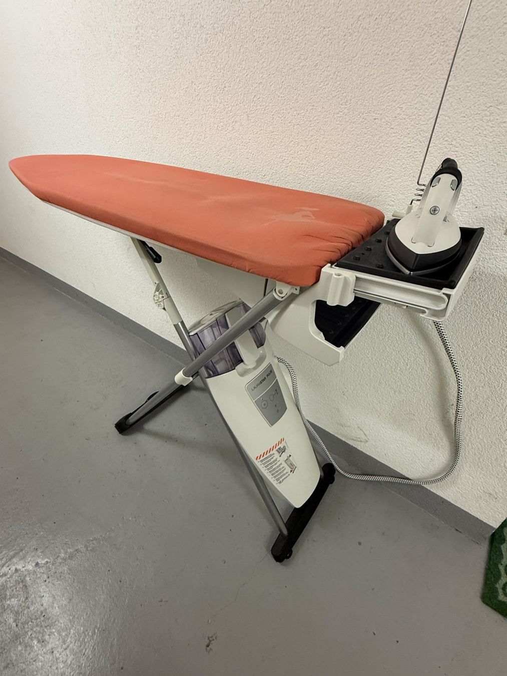 Laurastar Ferri da stiro: Laurastar Pulse – Usato da Zollikofen venduto da fre_nq97