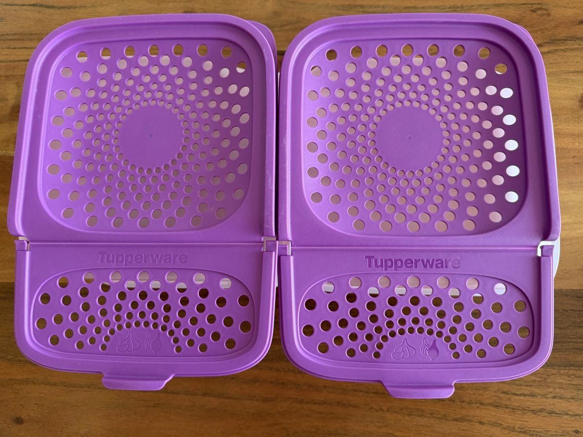 Tupperware Contenitori & Simili: Tupperware ail et oignons violets 2 PCES  – Nuovo (secondo la descrizione) da Neuchâtel venduto da nini068 1