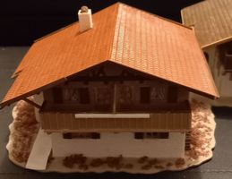 2 Süsse Miniaturhäuser für Sammler -  Vollmer