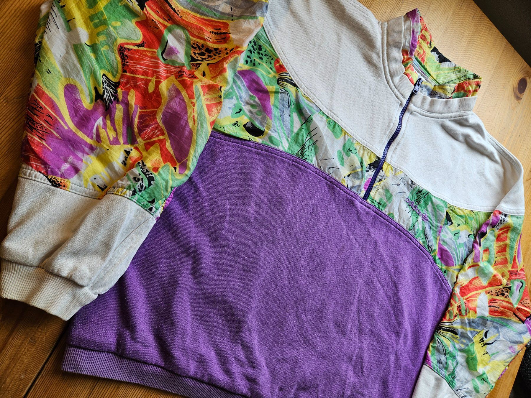Adidas Maglioni & Felpe: Pullover adidas Grösse S retro – Usato da Hägglingen venduto da United-Village-Trade 3