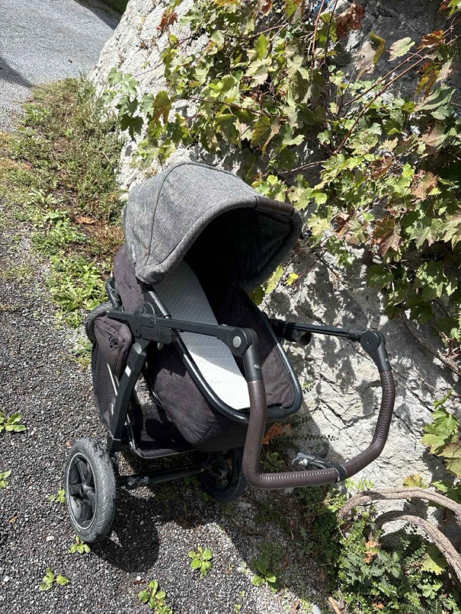 TFK Carrozzine: Kinderwagen Tfk mono combi – Usato da Näfels venduto da Schmid_91 3