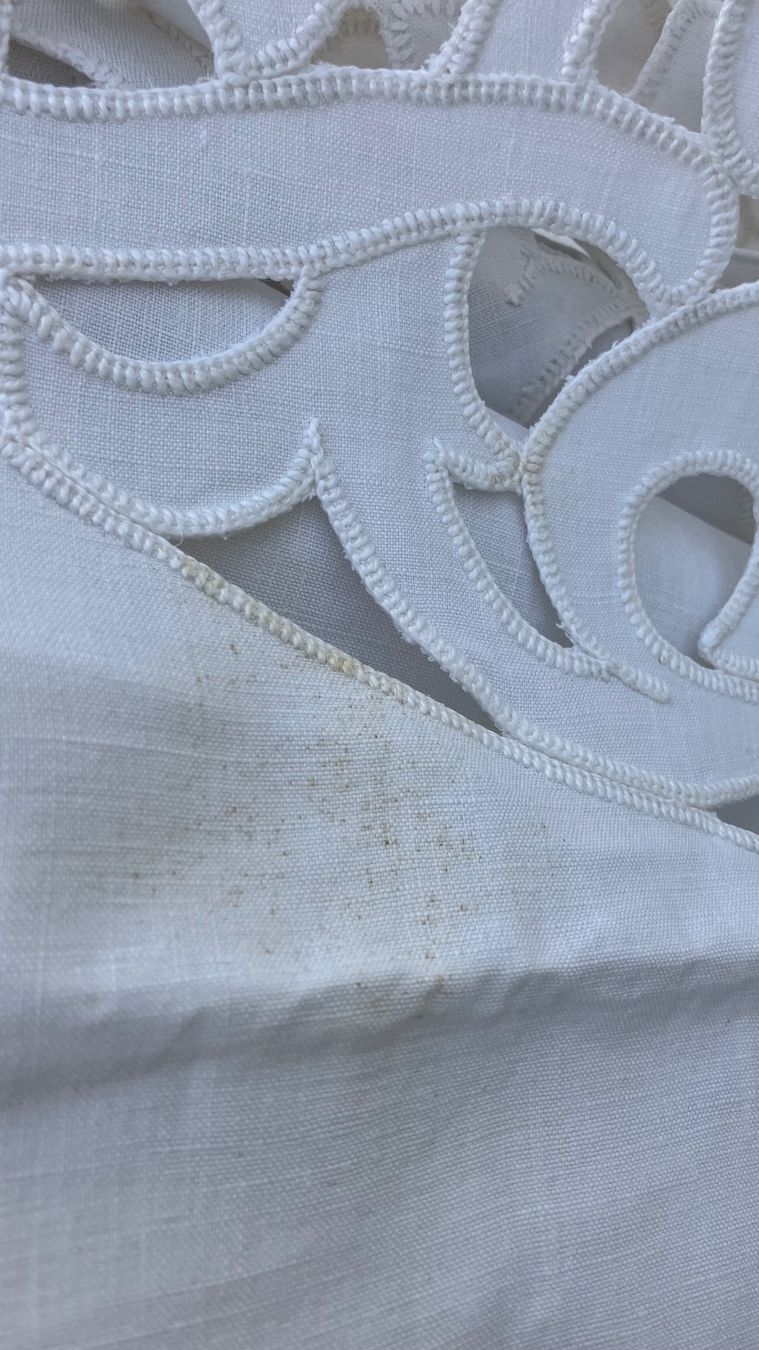 Altra biancheria da tavola: Nappe ancienne 220 cm Tischdecke – Usato da St-Cierges venduto da LeRegain 4
