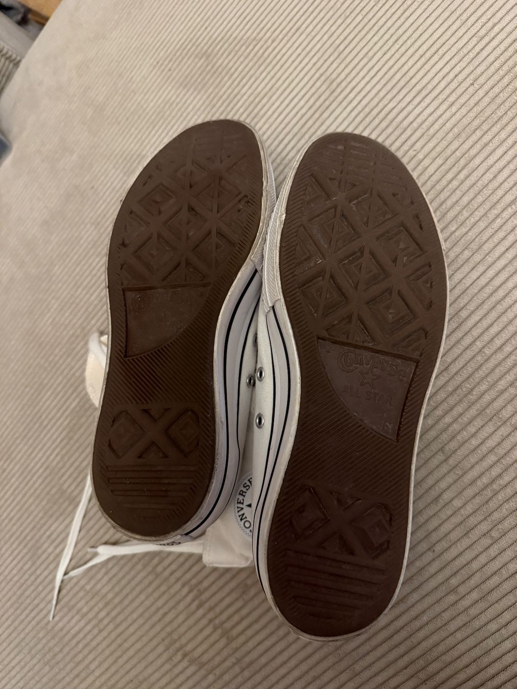 Converse Damenschuhe: Converse Gr. 39 – Gebraucht aus Niederrohrdorf von bie_dzz9 1