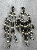 Elegante Perlenohrringe mit Kristall-Applikationen, Sommer-C