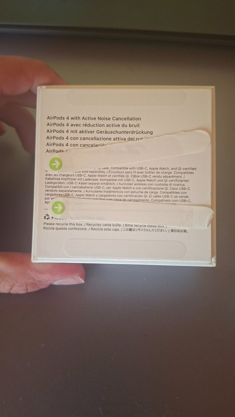 Apple Casques audio: Apple Airpods 4 ANC – Neuf (Voir description) à unterseen par fi_j5sz 1