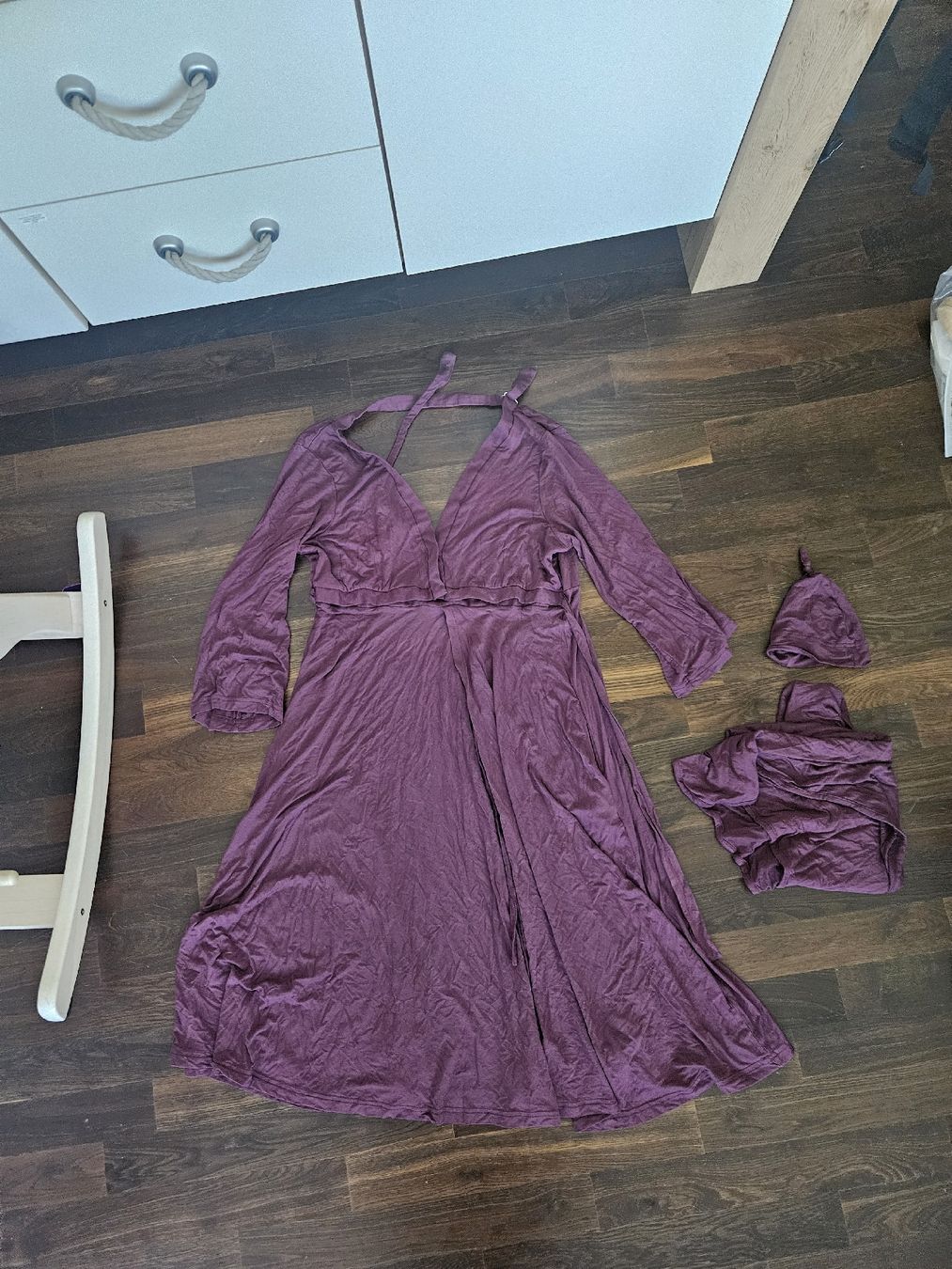Vestiti: Labor gown and baby swaddle set – Usato da Affoltern am Albis venduto da Katarinushka 1