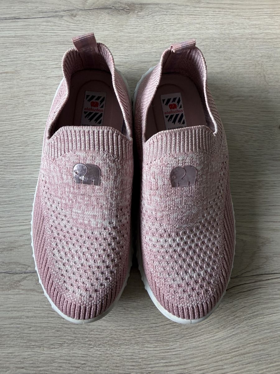 Elefanten Schuhe für Mädchen: Kinderschuhe Elefanten – Neu (gemäss Beschreibung) aus Möhlin von mar_k5wf