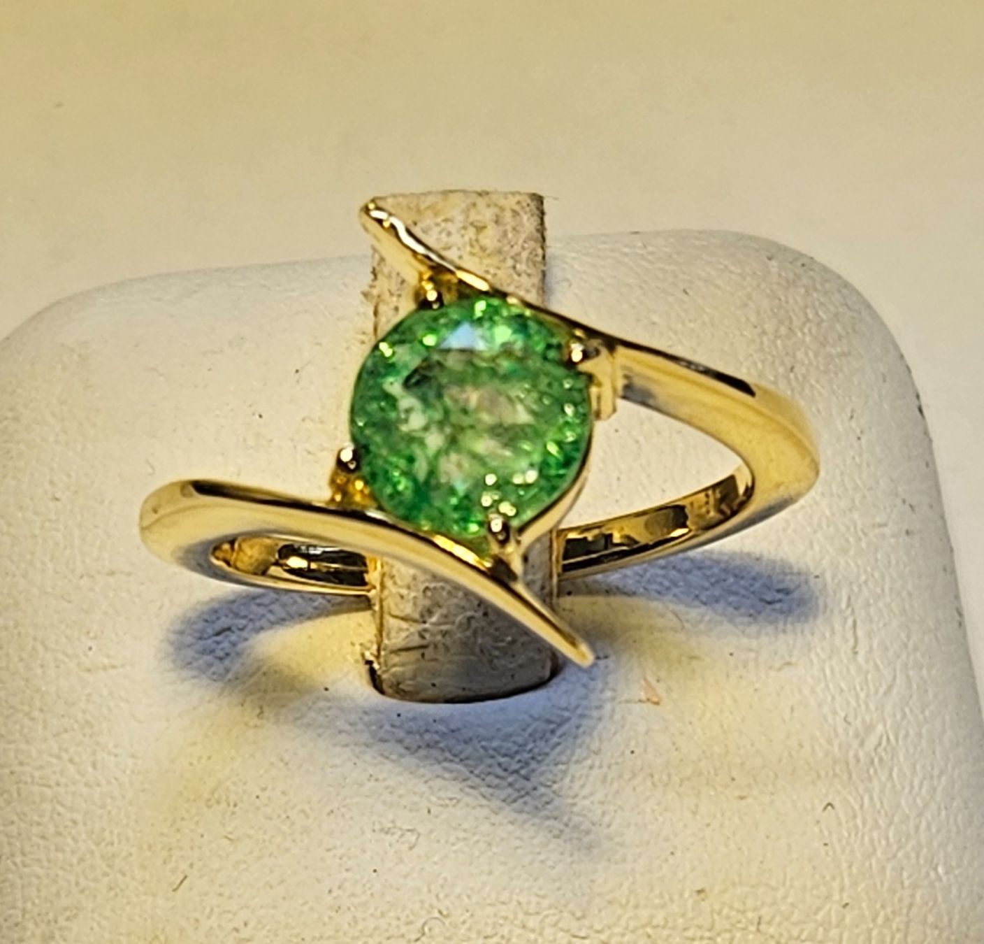 Anelli: Fingerring mit smaragd – Nuovo (secondo la descrizione) da Zürich venduto da adriben