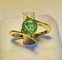 Fingerring mit smaragd