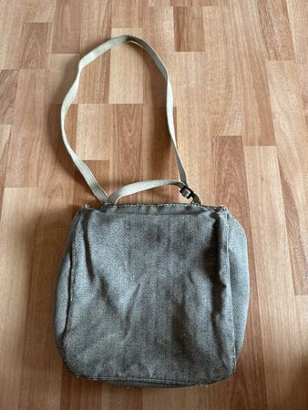 Alte Schweizer Armeetasche, Umhängetasche, Brotsack 30x25cm