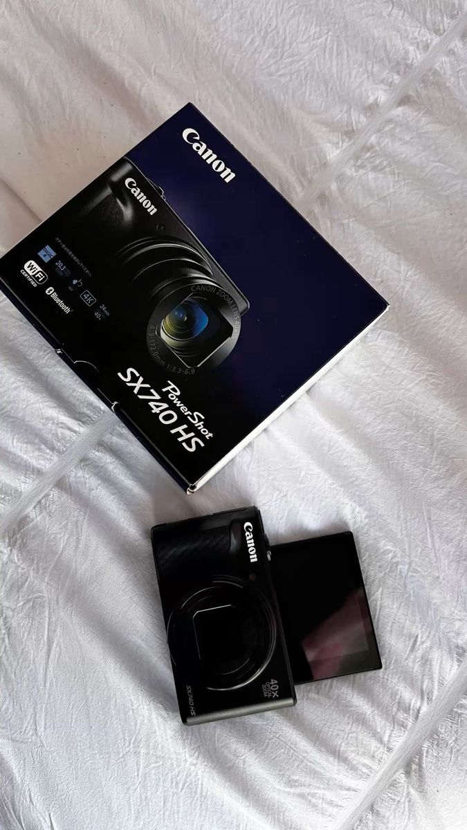 Canon Fotocamera: Canon SX740 HS PowerShot – Nuovo (secondo la descrizione) da Ittigen venduto da ser_2cxt