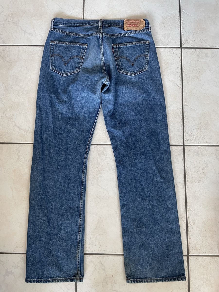 Levi's Jeans: Jean Levi's 501 Vintage Taille 36 34 – Gebraucht aus Vallamand von Bricbracbroc82 1