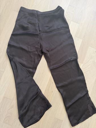 Zara Hose Seide Gr. S Braun mit Spitze