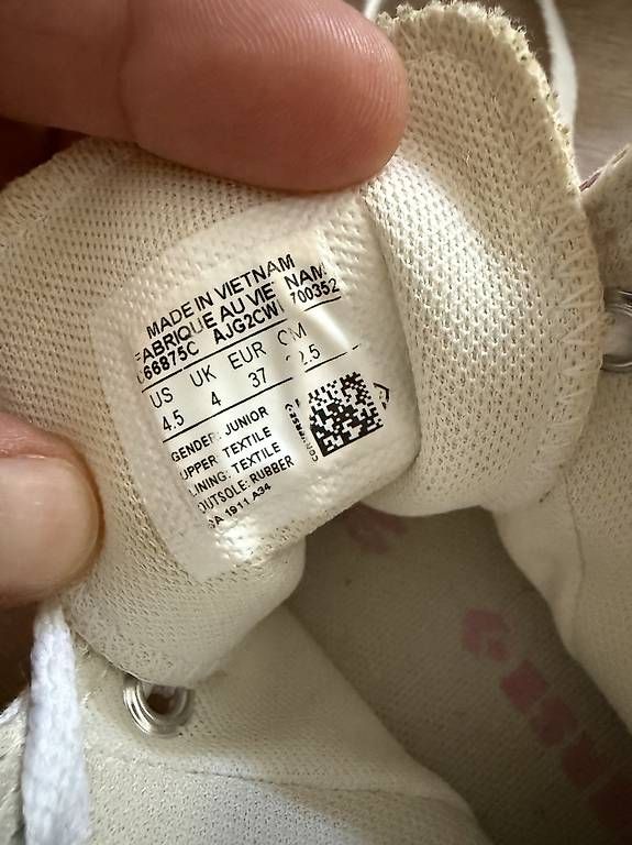 Damenschuhe: Converse taille 37 – Gebraucht aus Bussigny von nan_nw9d 1