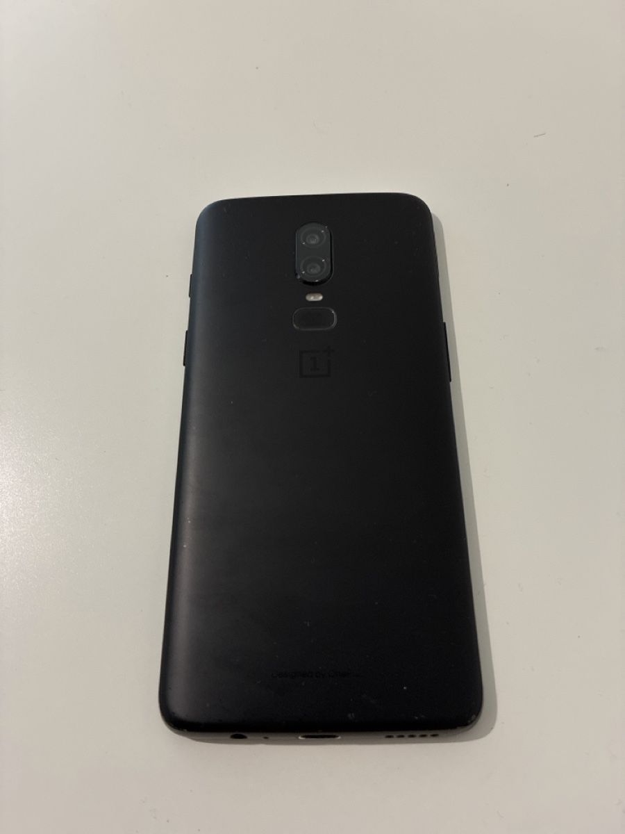 OnePlus Telefoni cellulari / Smartphones: OnePlus 6 with Linux  – Usato da Genève venduto da cve_5w2h 1