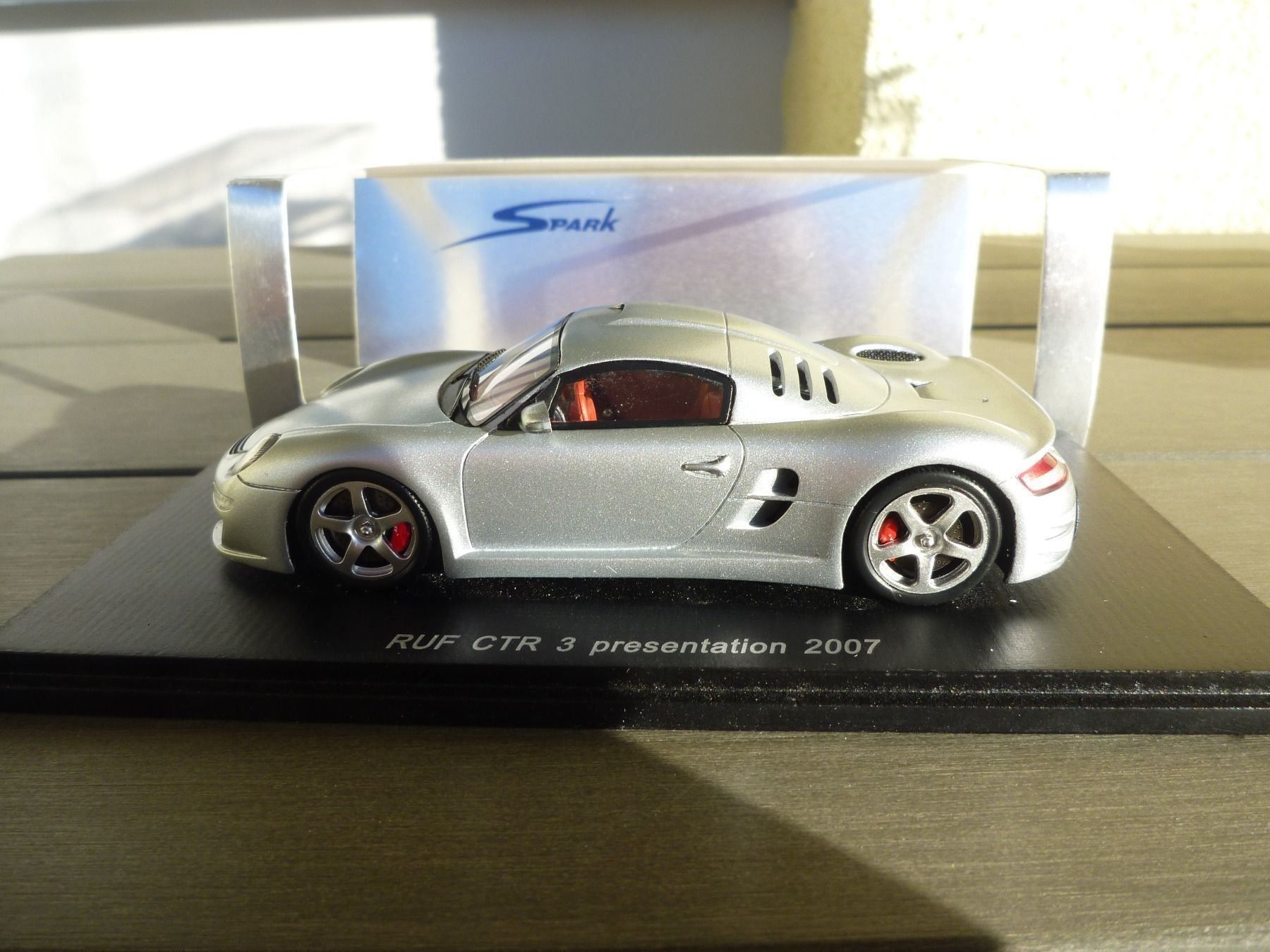 Modellini d'auto: Porsche RUF CTR 3 presentation (2007) – Nuovo e nell'imballaggio originale da Flawil venduto da Imperiosud 4
