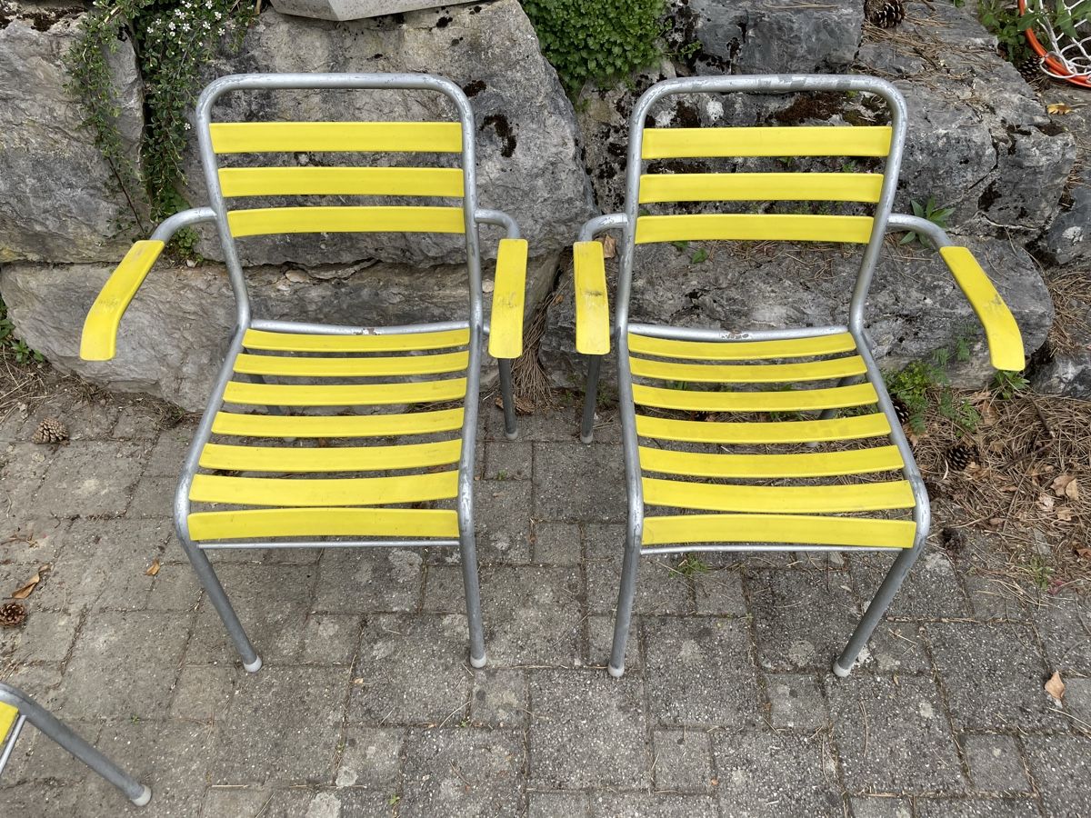 Sedie: 4 Chaises de jardin Vintage Jaune – Usato da Vallamand venduto da Bricbracbroc82 1