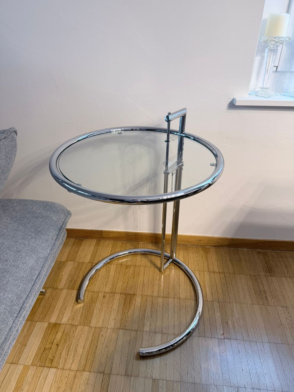 Classicon Tische: ClassiCon Adjustable Table E.1027 von Eileen Gray – Gebraucht aus Meilen von COSTA_ABC