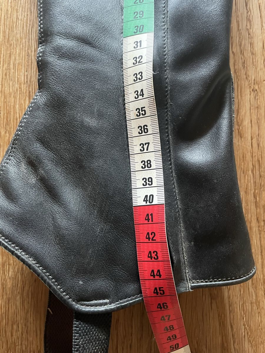 Jambières & Bandages: Chaps – D'occasion à Scharnachtal par Berge1 1