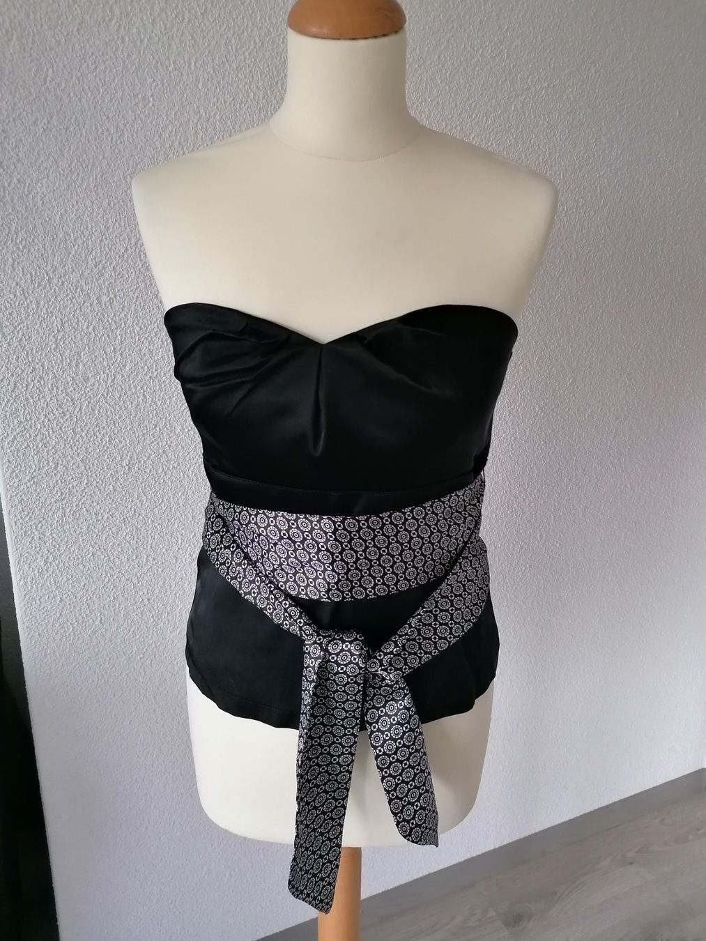 Sonstige Unterwäsche: Schwarze Satin-Corsage Gr. 36 – Neu (gemäss Beschreibung) aus Emmen von Tigerlady 4