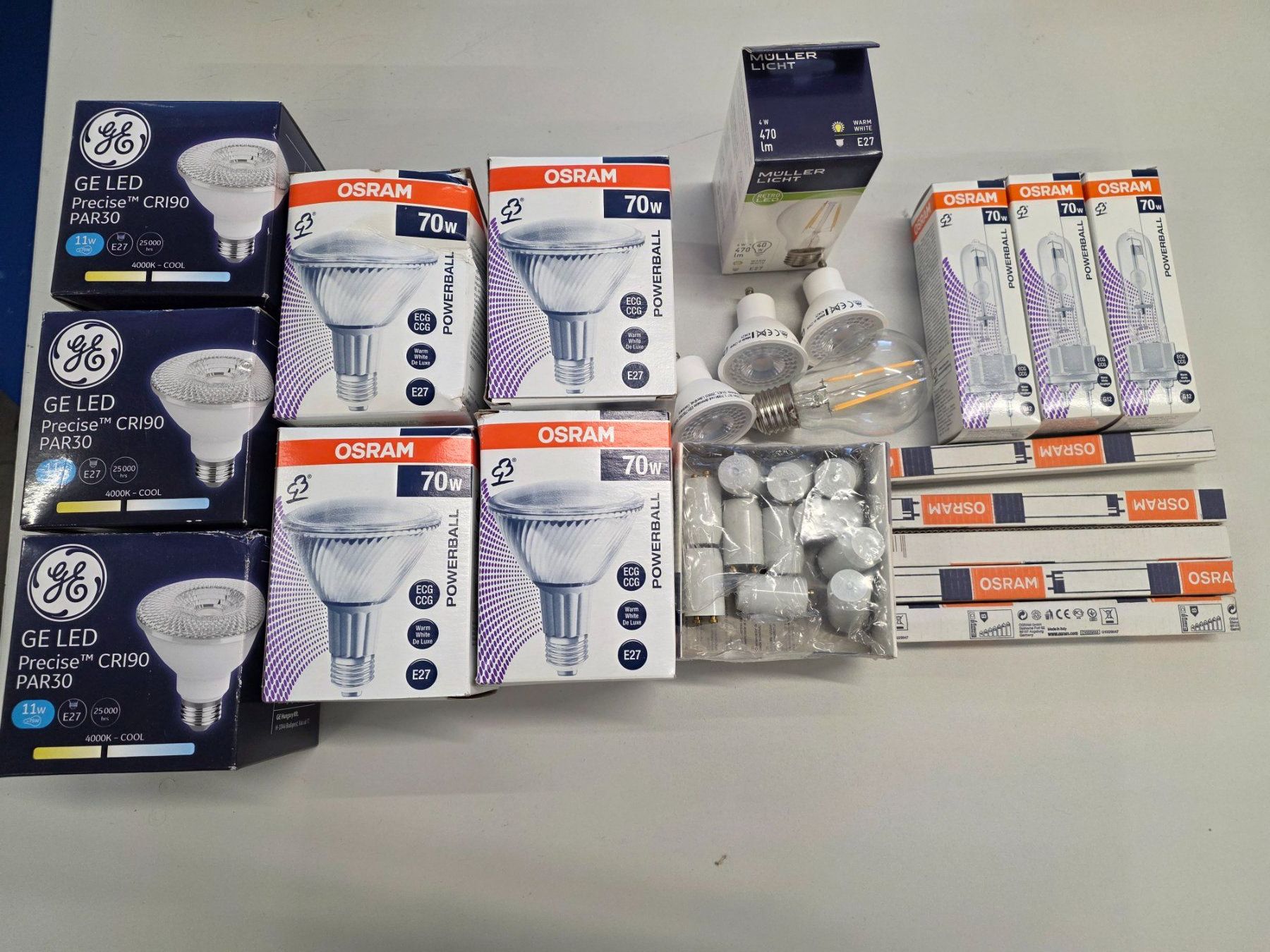 Lampade: Lot Leuchtmittel plus Starter – Usato da Oberdiessbach venduto da vinyl4you.ch