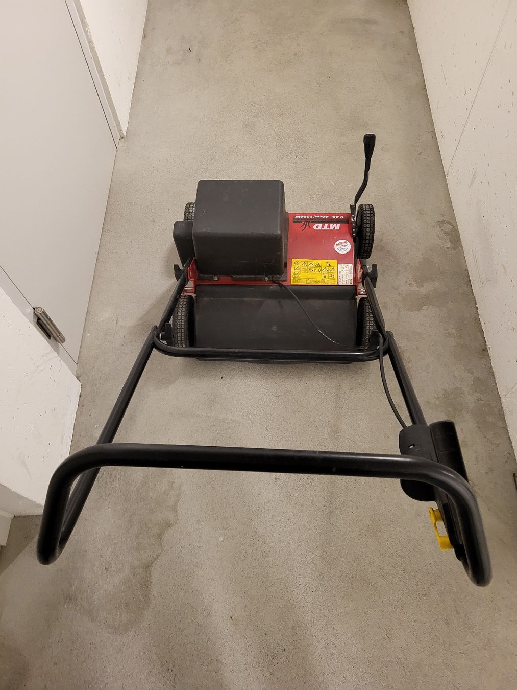 Mtd Attrezzi per la lavorazione del suolo: Elektro Rasen Vertikutierer – Usato da Winterthur venduto da Jason.Schmid 4