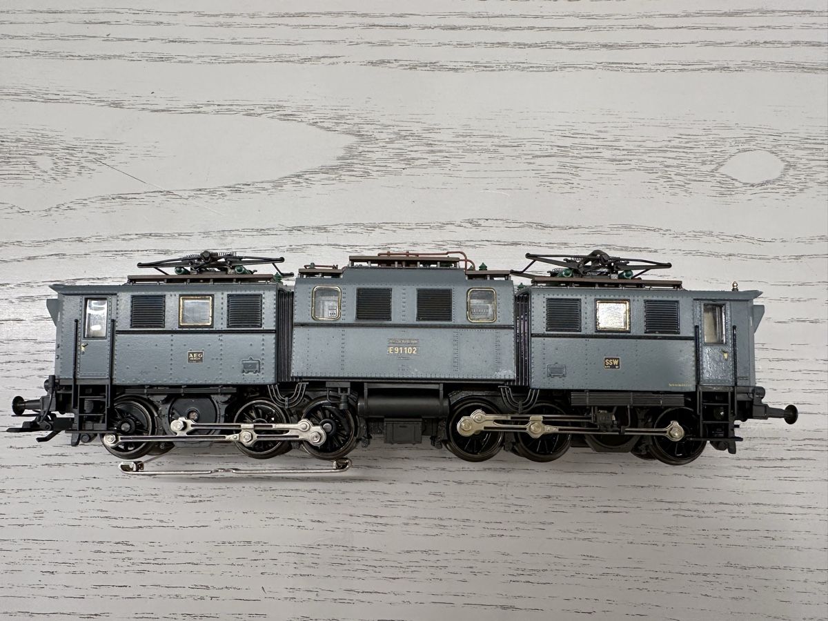 Märklin Modelleisenbahnen: Märklin 3528 DRG BR E91 – Gebraucht aus Lupsingen von New-Haven 2