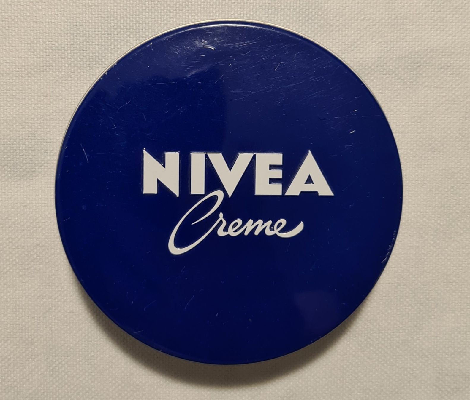 Gesichtspflege: Nivea - Dose – Gebraucht aus Lyss von rochen54