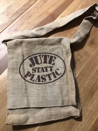 Kulttasche aus den 80-ern, „Jute statt Plastik“