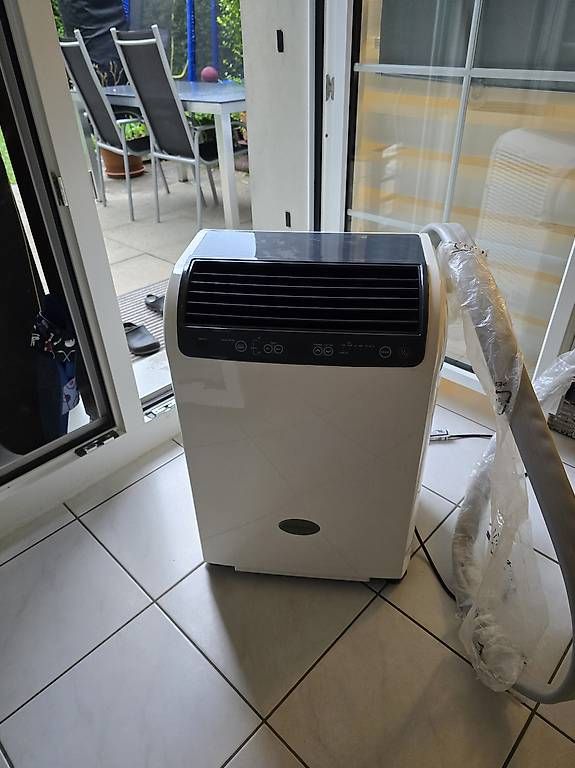 Climatiseurs:  Klimaanlage transportabel  Novomatic 990 split  – D'occasion à Niederglatt ZH par smaihold 7