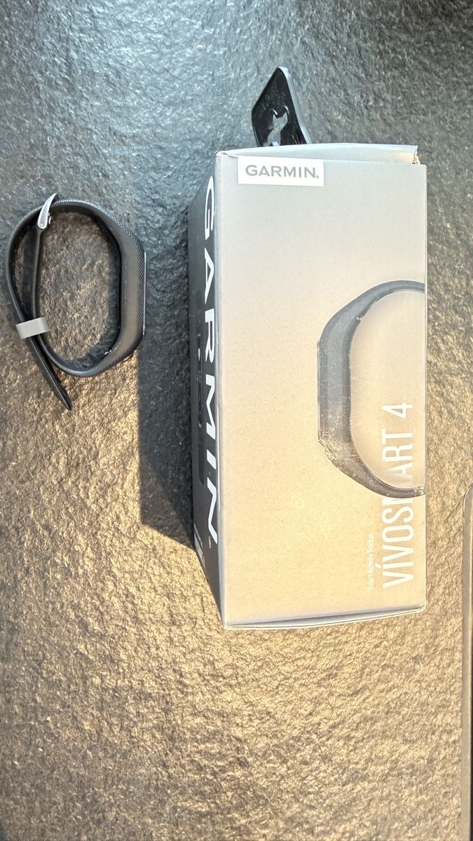 Garmin Smartwatch: Garmin vivosmart 4 – Usato da Hergiswil NW venduto da tes_j58l 3